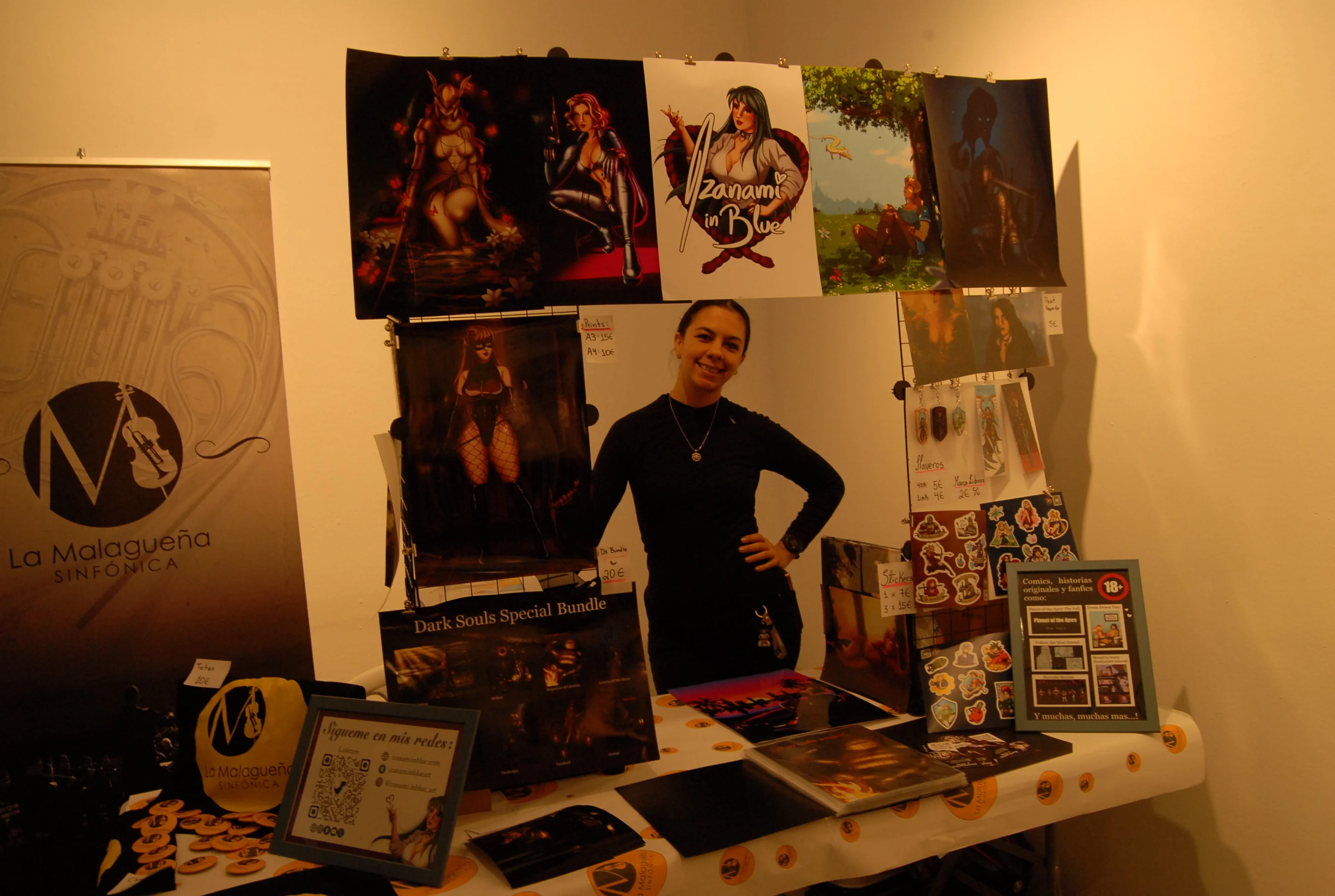 Stand de la ilustradora digital Izanami In Blue